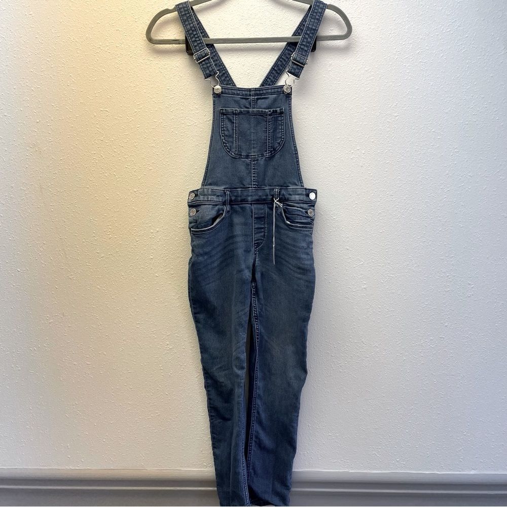 & DENIM KIDS 10-12YR OVERALLS, (04/19)